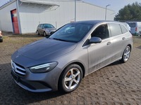 Vista anteriore sinistra