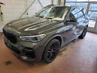 Pogled od napred levo