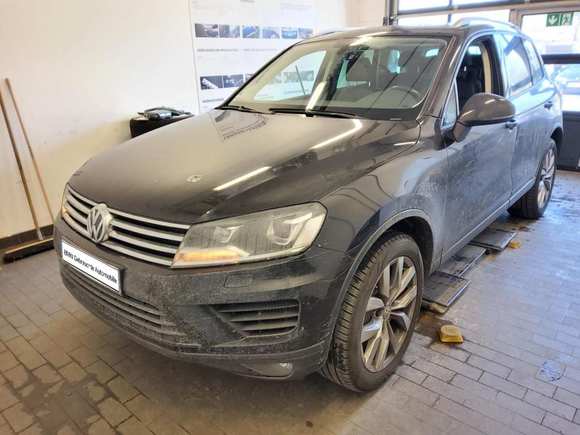 Pogled od napred levo