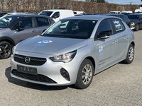 Pogled od napred levo