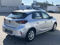 Pogled od pozadi desno