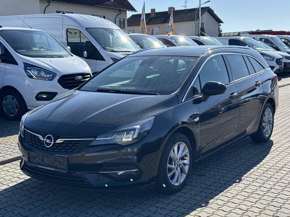 Pogled od napred levo