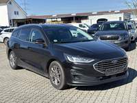 Pogled desno spredaj