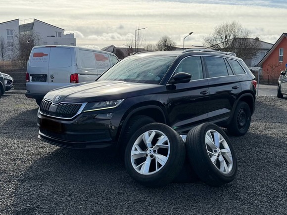 Náhled zpředu zleva