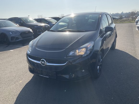 Pogled od napred levo