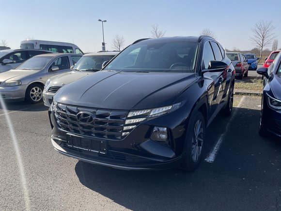 Вид спереди слева