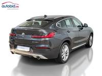 Aanzicht achter rechts