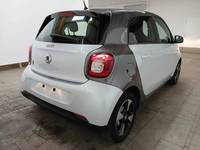 Pogled od pozadi desno