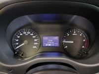 Pogled na kombinovani instrument