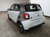 Pogled od pozadi levo