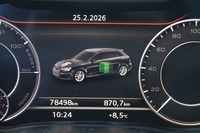 Pohled na přístrojovou desku