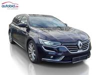 Вид спереди справа