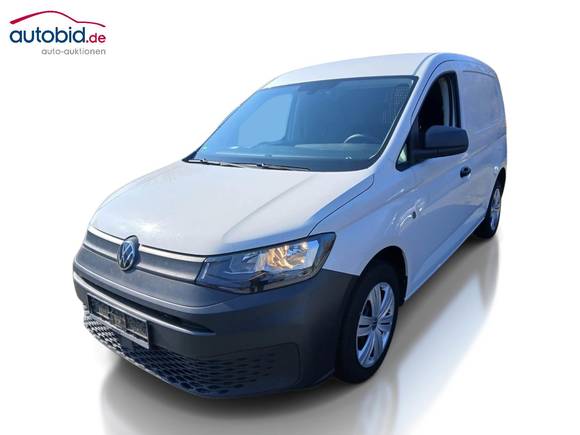 Skats no kreisās puses priekšā