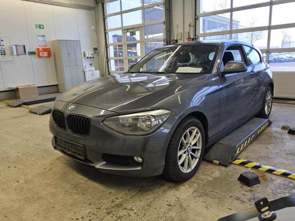 Náhled zpředu zleva