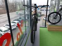 Náhled zpředu zleva