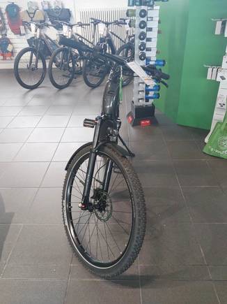 Náhled zpředu zleva