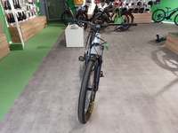 Náhled zpředu zleva