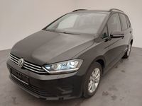 Pogled od napred levo