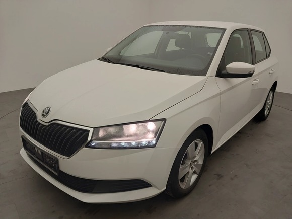 Pogled od napred levo