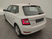 Pogled od pozadi levo