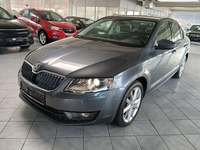 Pogled od napred levo