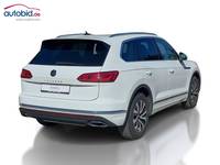 Pogled od pozadi desno