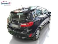 Pogled od pozadi desno