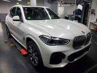 Náhled zpředu zprava