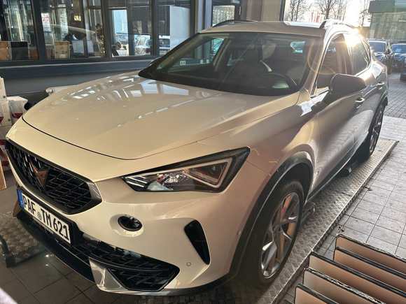 Vista anteriore sinistra