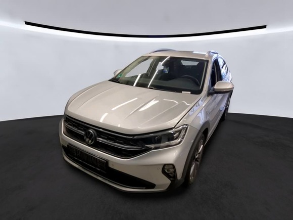 Pogled sprijeda lijevo