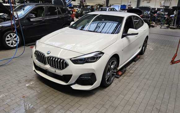 Náhled zpředu zleva