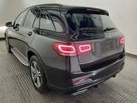 Pogled od pozadi levo