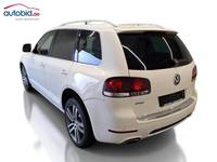 Вид сзади слева