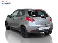 Pogled od pozadi levo