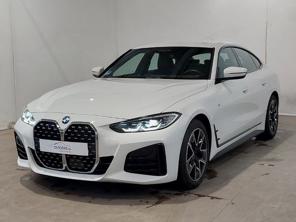 Вид спереди слева