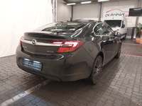 Pogled od pozadi desno