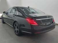 Pogled od pozadi levo