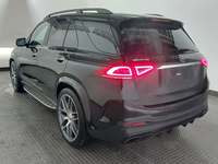 Pogled od pozadi levo