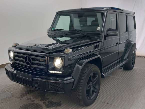 Pogled od napred levo