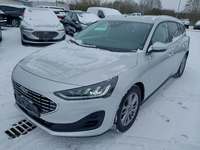 Pogled od napred levo