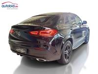 Pogled od pozadi desno