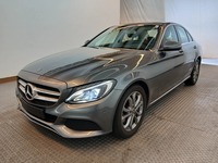 Pogled sprijeda lijevo