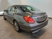 Widok z tyłu po stronie lewej