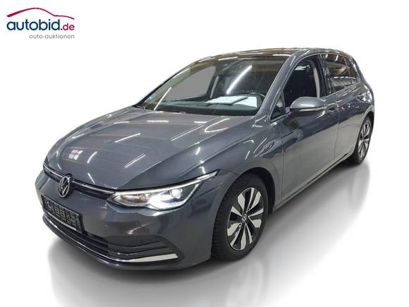 Pogled od napred levo