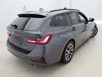 Pogled od pozadi desno