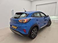 Pogled od pozadi desno