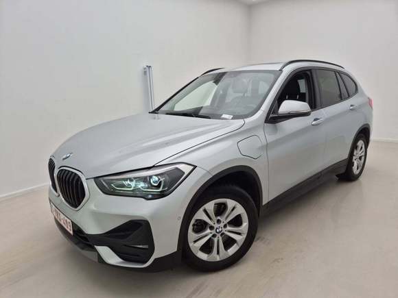 Náhled zpředu zleva