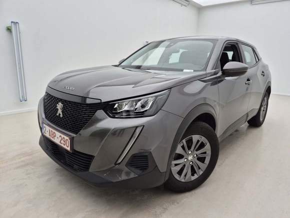 Pogled od napred levo