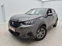 Pogled od napred levo