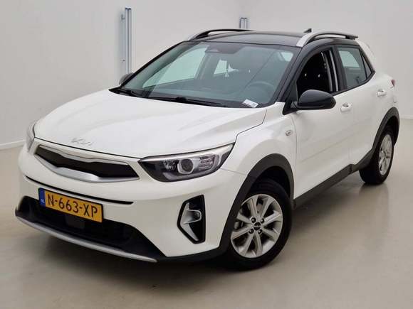 Pogled od napred levo